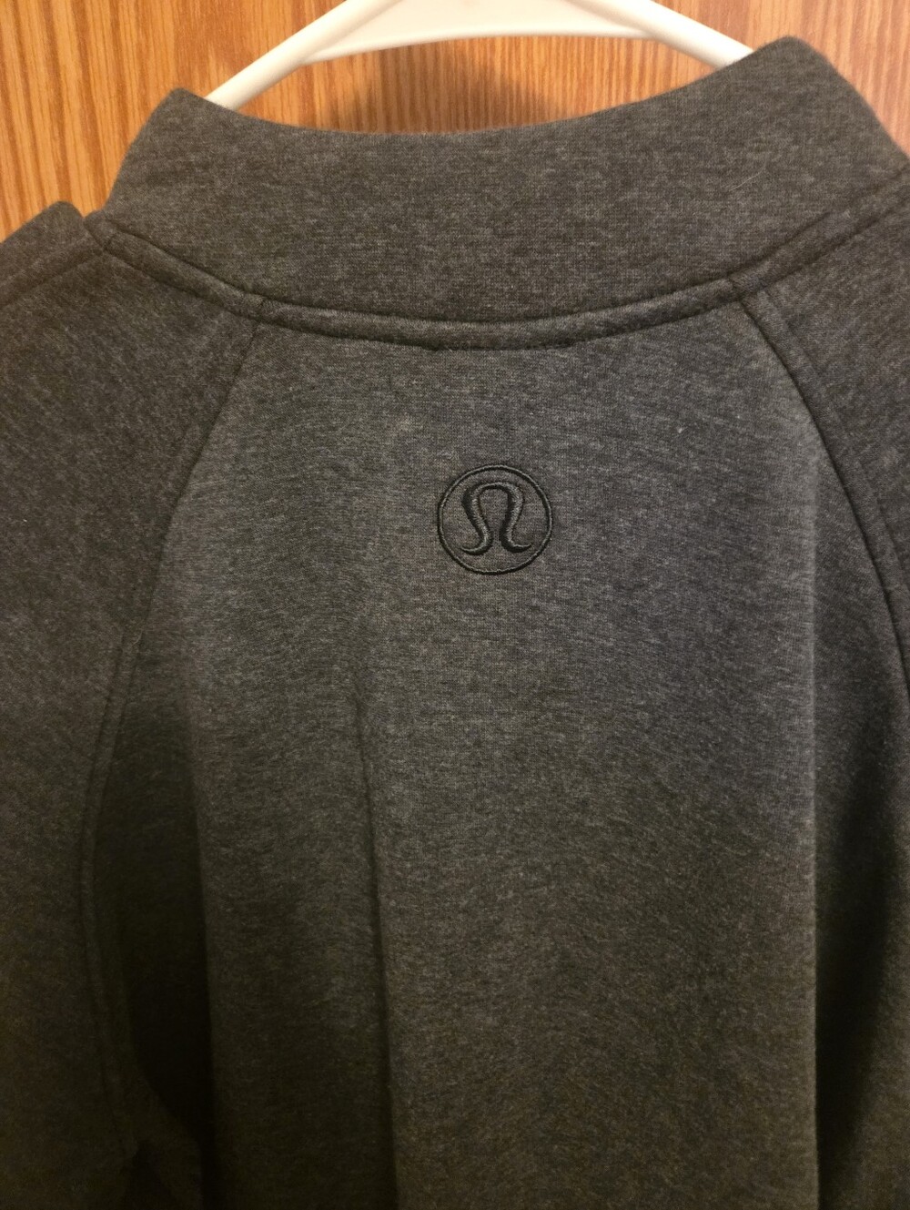 Lululemon Scuba Oversized Varsity Jacket Sz M/L Women's NWOT - Picture 7 of 7